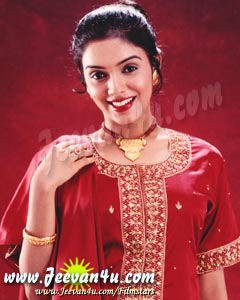Tamil Actress Asin Photos
